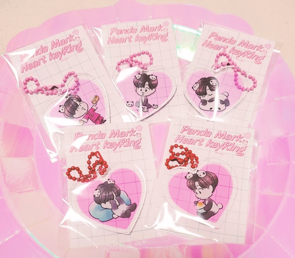 🐼ハートアクリルボールチェーン