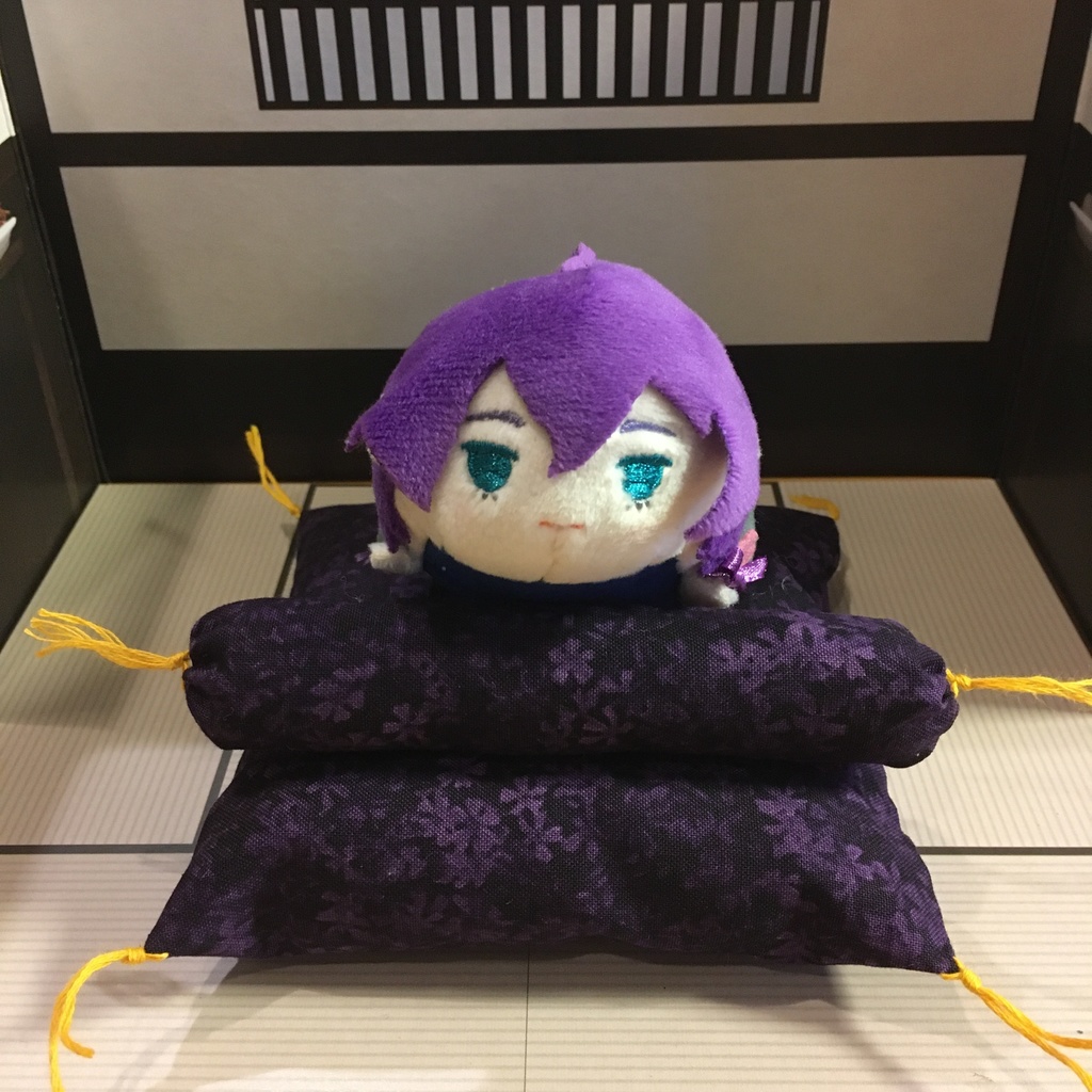 座布団セット　紫と黄色