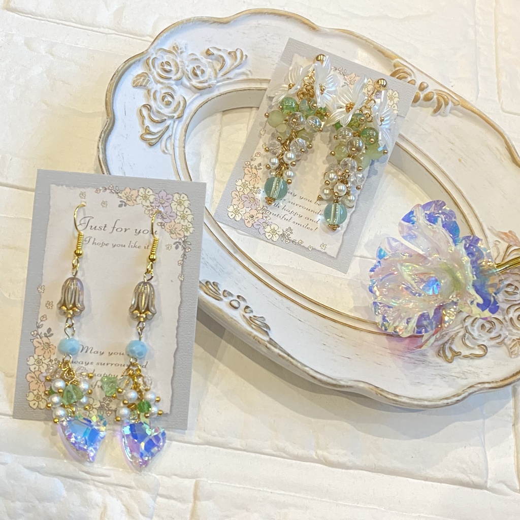 巴日和イメージ イヤリング ピアス