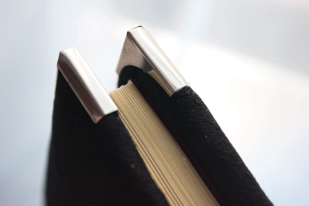 👑【スーパーダンガンロンパ2】ソニア・ネヴァーマインド風スケッチブック(ハンドメイド・一点物)