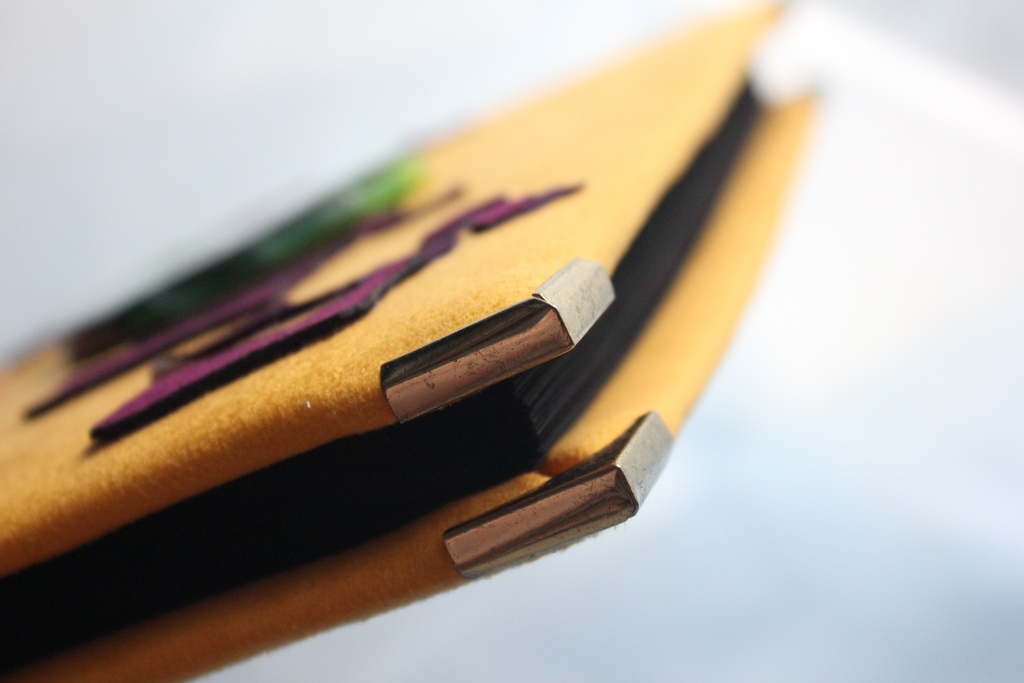 【ジョジョの奇妙な冒険】DIOモチーフ スケッチブック📓💛(ハンドメイド・一点物