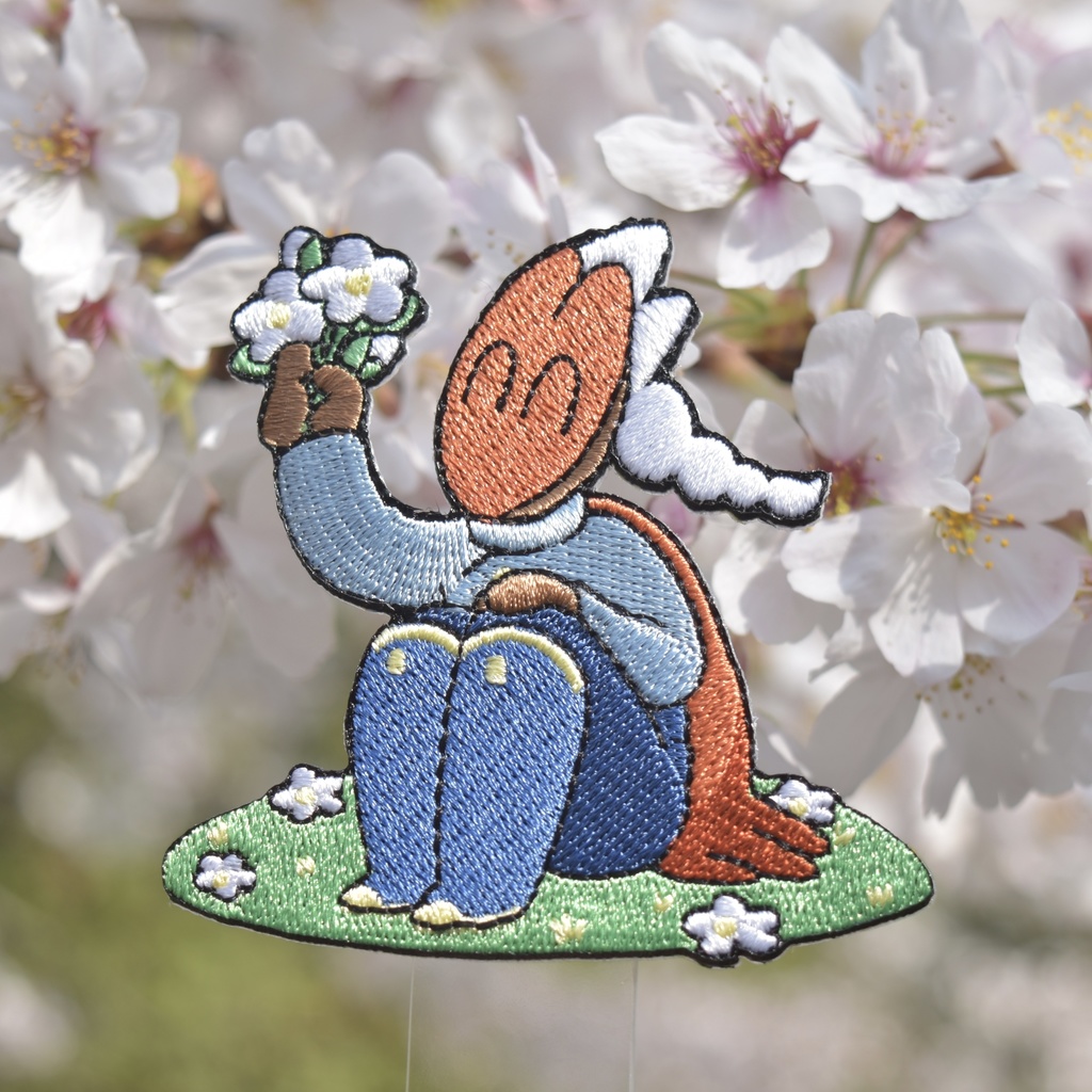 変な狐面刺繍ワッペン(徐に花握る日々)