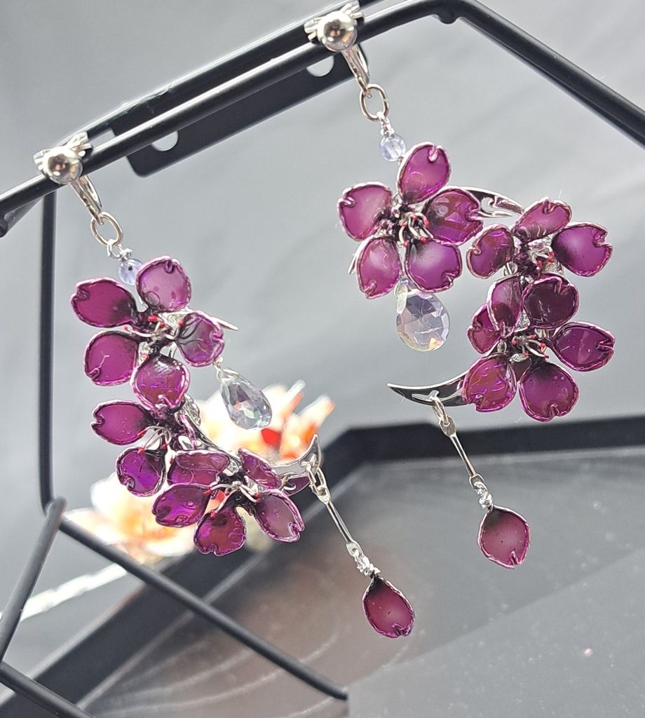 宵闇の桜　耳飾り