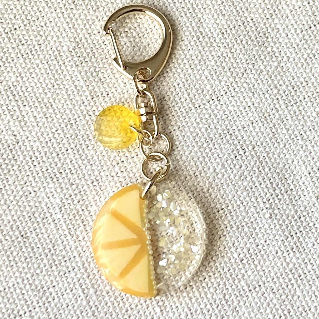 バイカラーみかんのキーホルダー