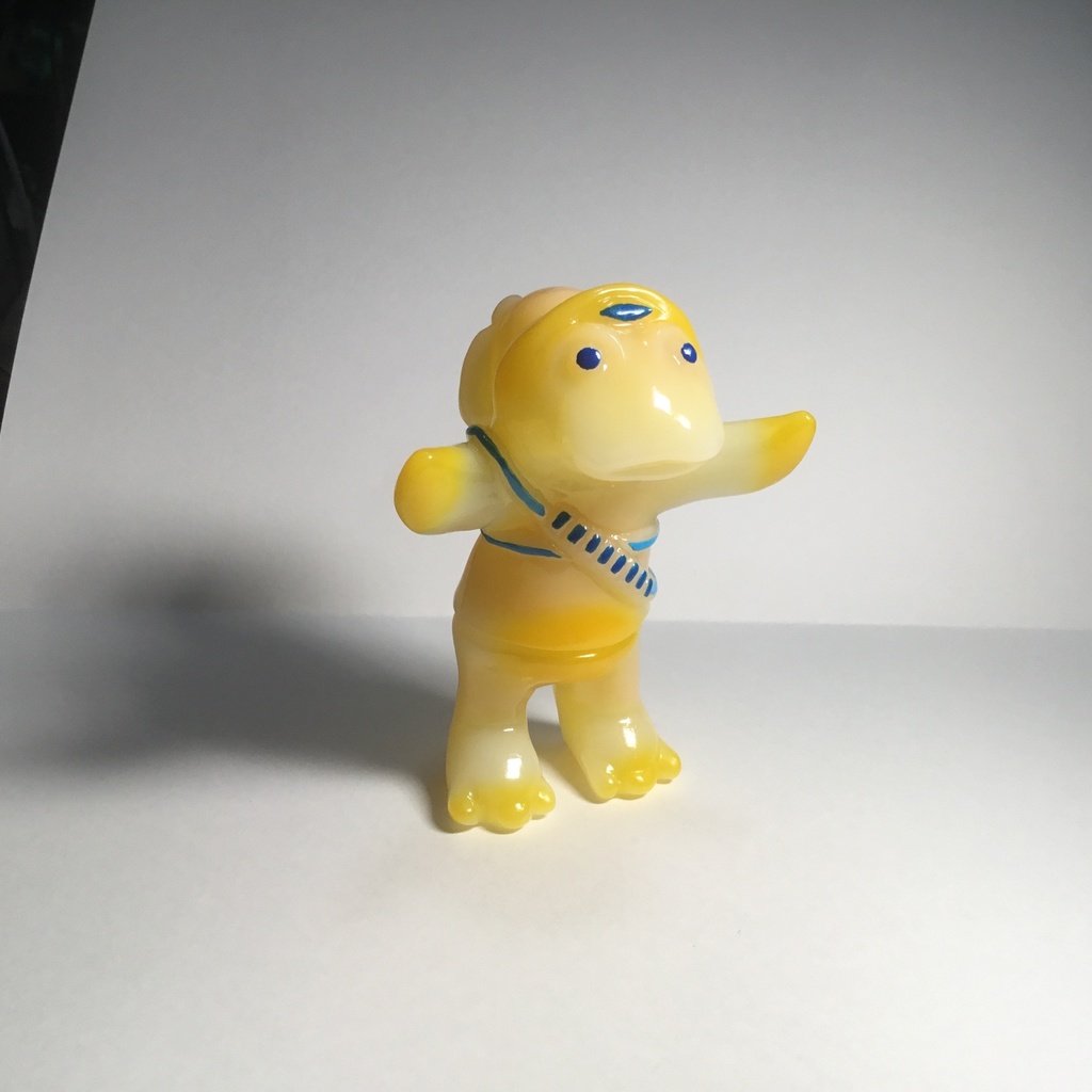 賭ける君と見張る君　乳白素体