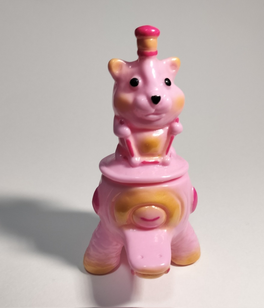 ボス君とシモベ君　ピンク