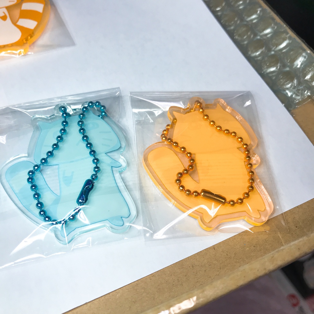 いたちくんアクキー【つるいちカラー】