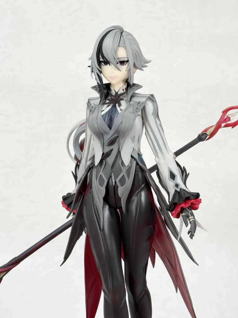 召使 アルレッキーノ