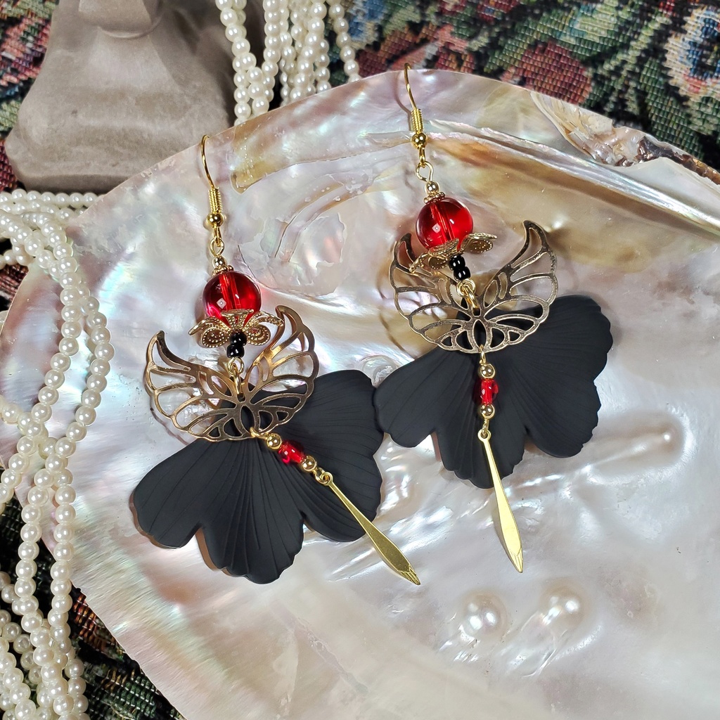 金魚の尾鰭 (赤/黒/緑) ピアス/イヤリング