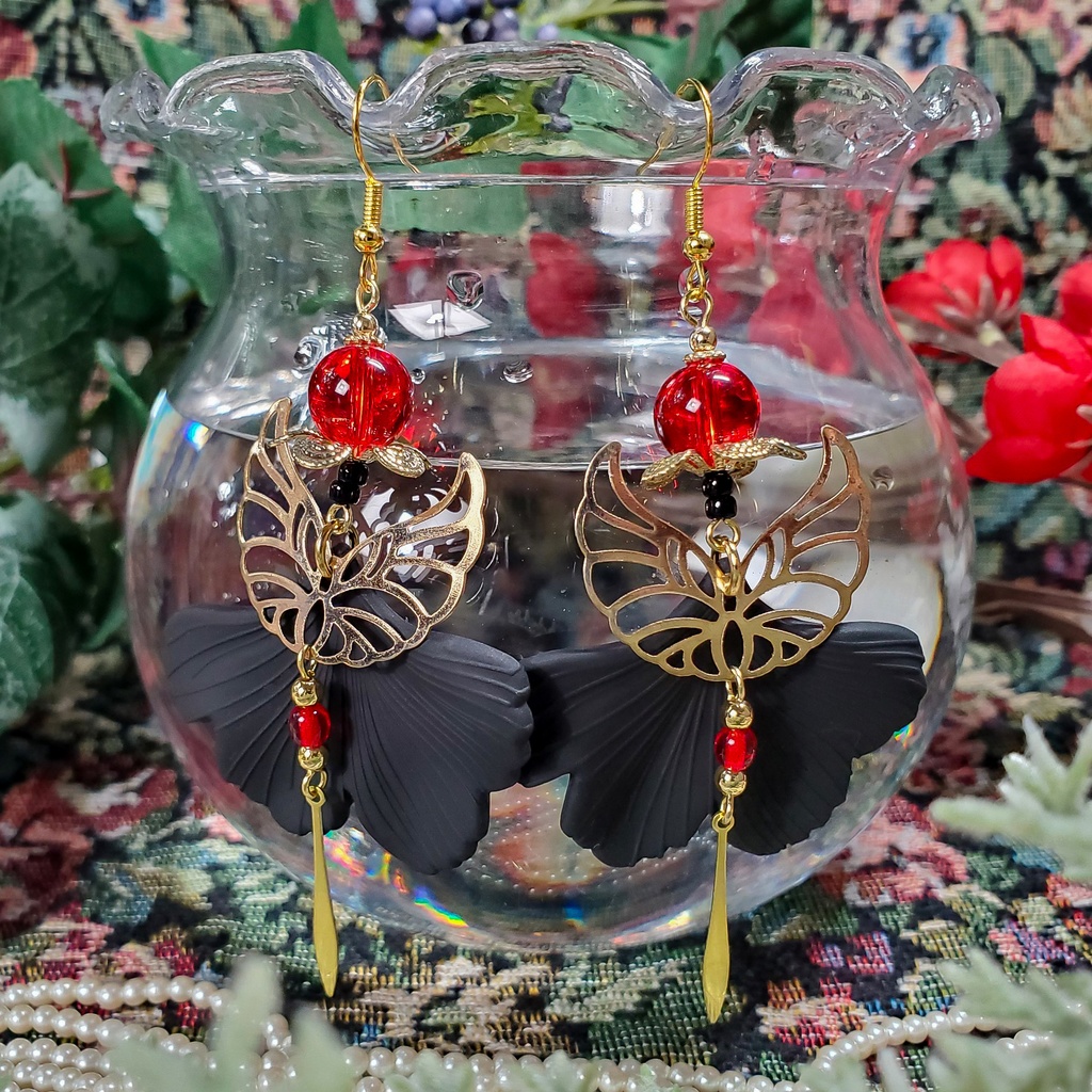 金魚の尾鰭 (赤/黒/緑) ピアス/イヤリング