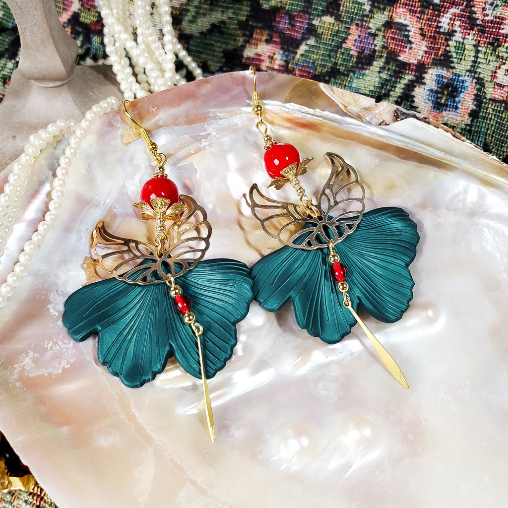 金魚の尾鰭 (赤/黒/緑) ピアス/イヤリング