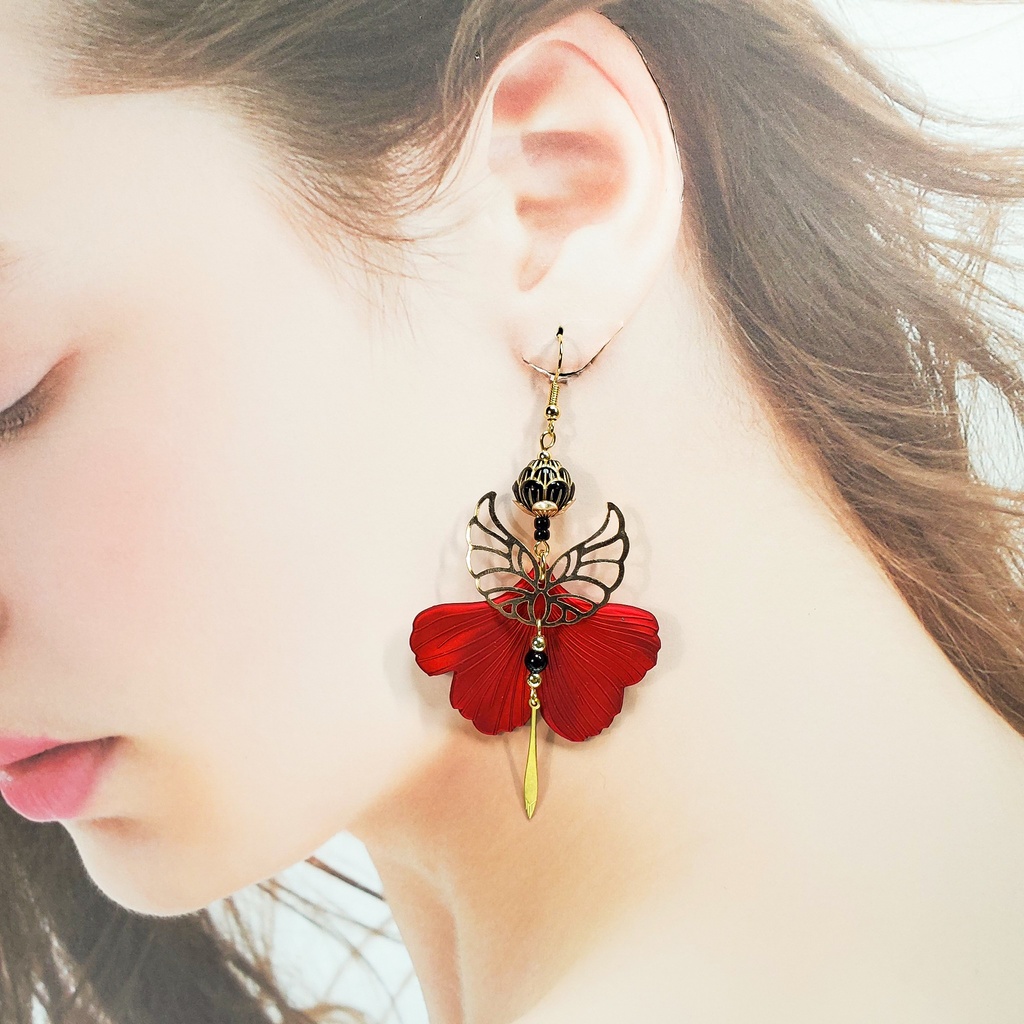 金魚の尾鰭 (赤/黒/緑) ピアス/イヤリング