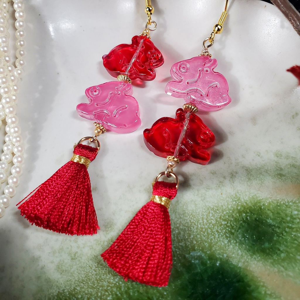 二兎を得る(赤×桃/桃×水/紫×オーロラ) ピアス/イヤリング