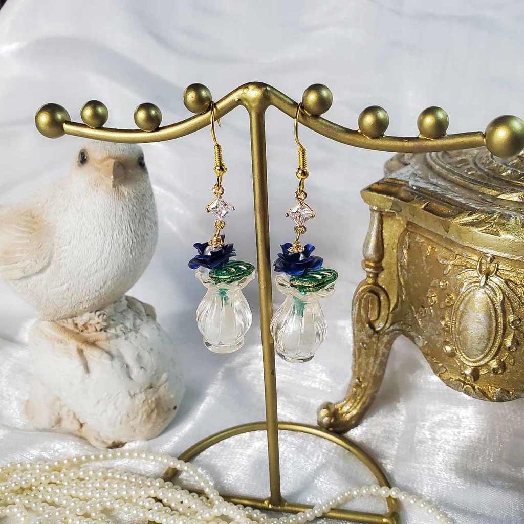 薔薇の花瓶_一輪 (青/赤) ※片耳 ピアス/イヤリング