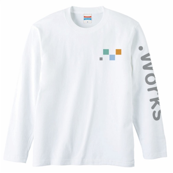 .Works オリジナルロングTシャツ