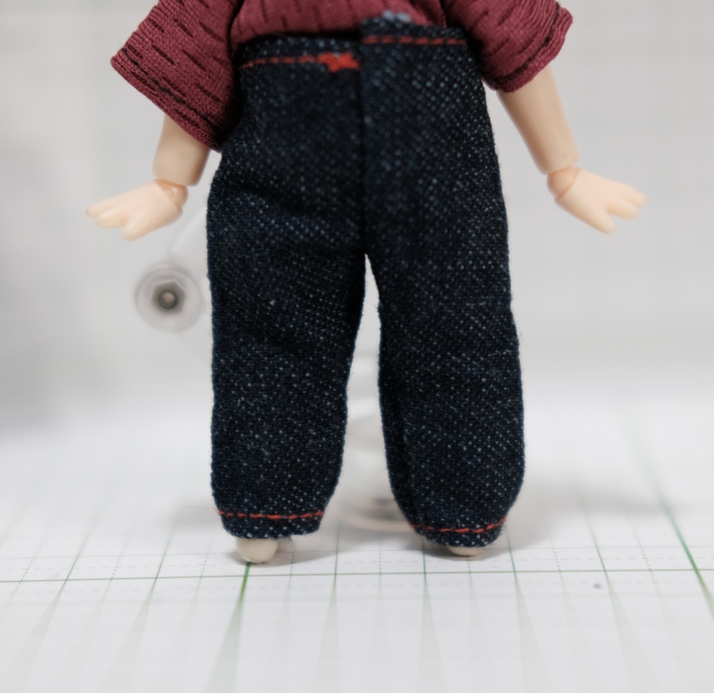 シャツインできるジーパン青地(ねんどろいどどーる専用)