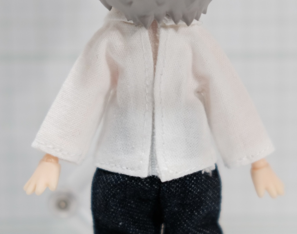 白Yシャツ(ねんどろいどどーる オビツ11)