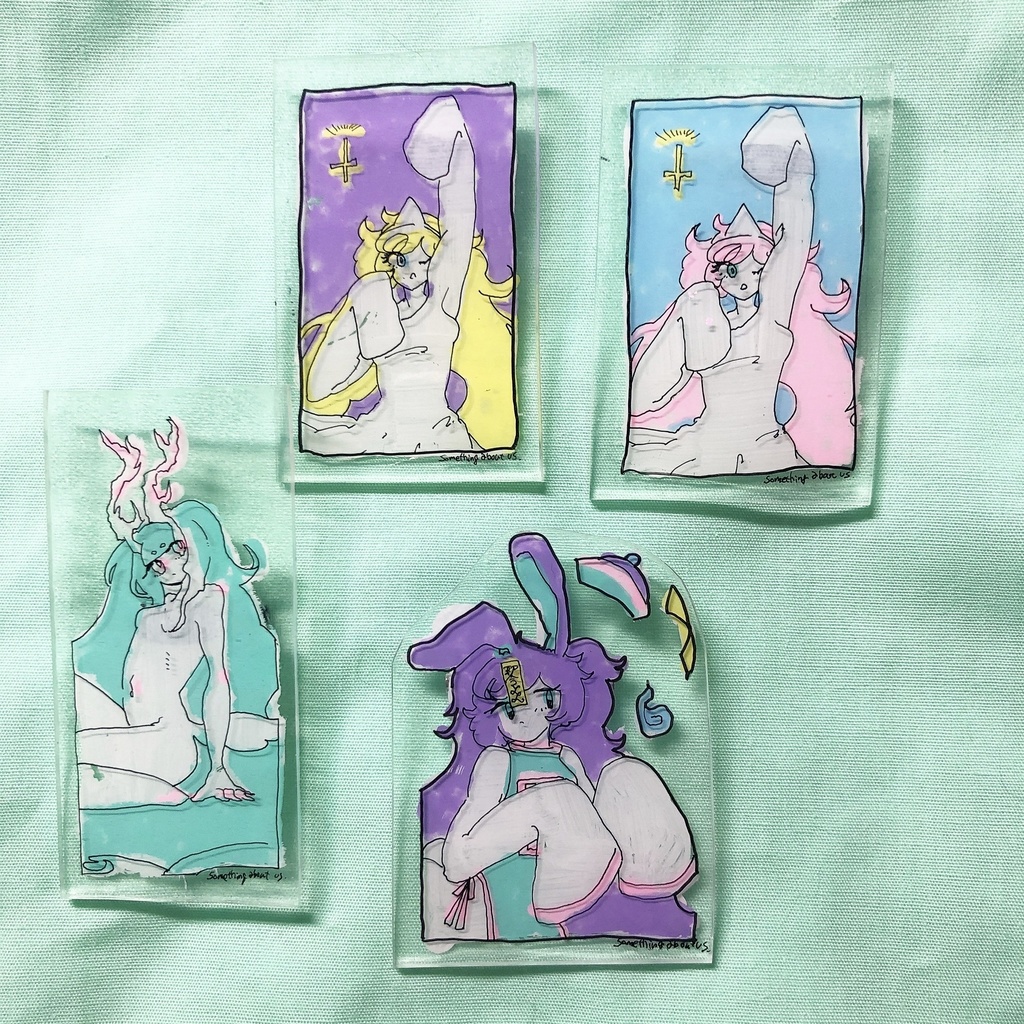 アクリルバッジ小②