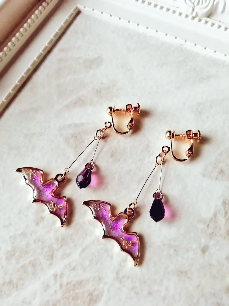 リソルイメージコウモリピアス(イヤリング)