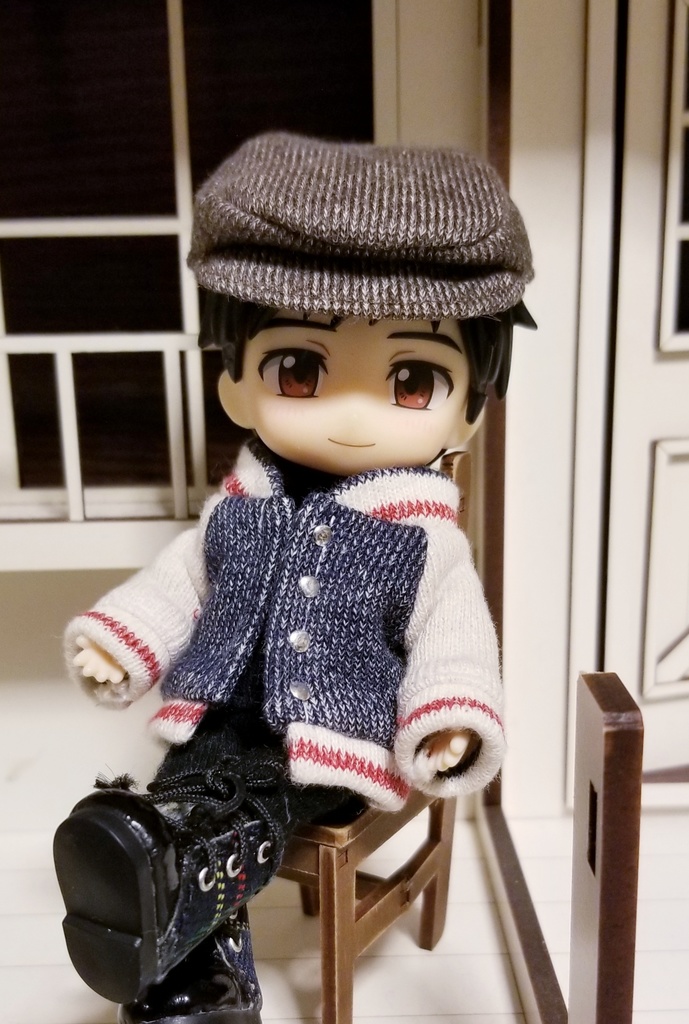 ブルゾン（ネイビー　ボタン金色）
