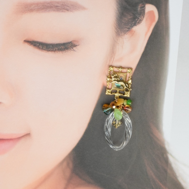 🐉と🦁のジャラジャライヤリング