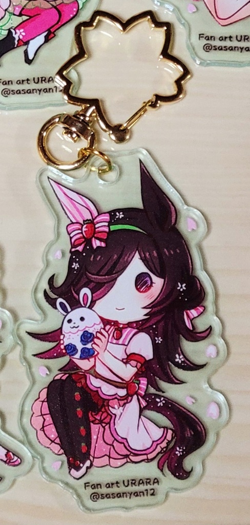【イースター🌸春アクキー】いちごコーデ:ライスシャワー