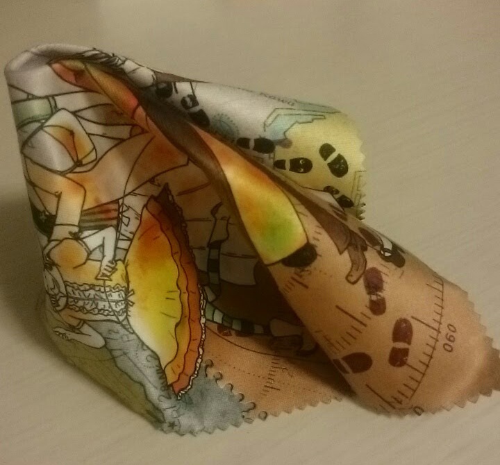 「オカルトリップ」眼鏡拭き