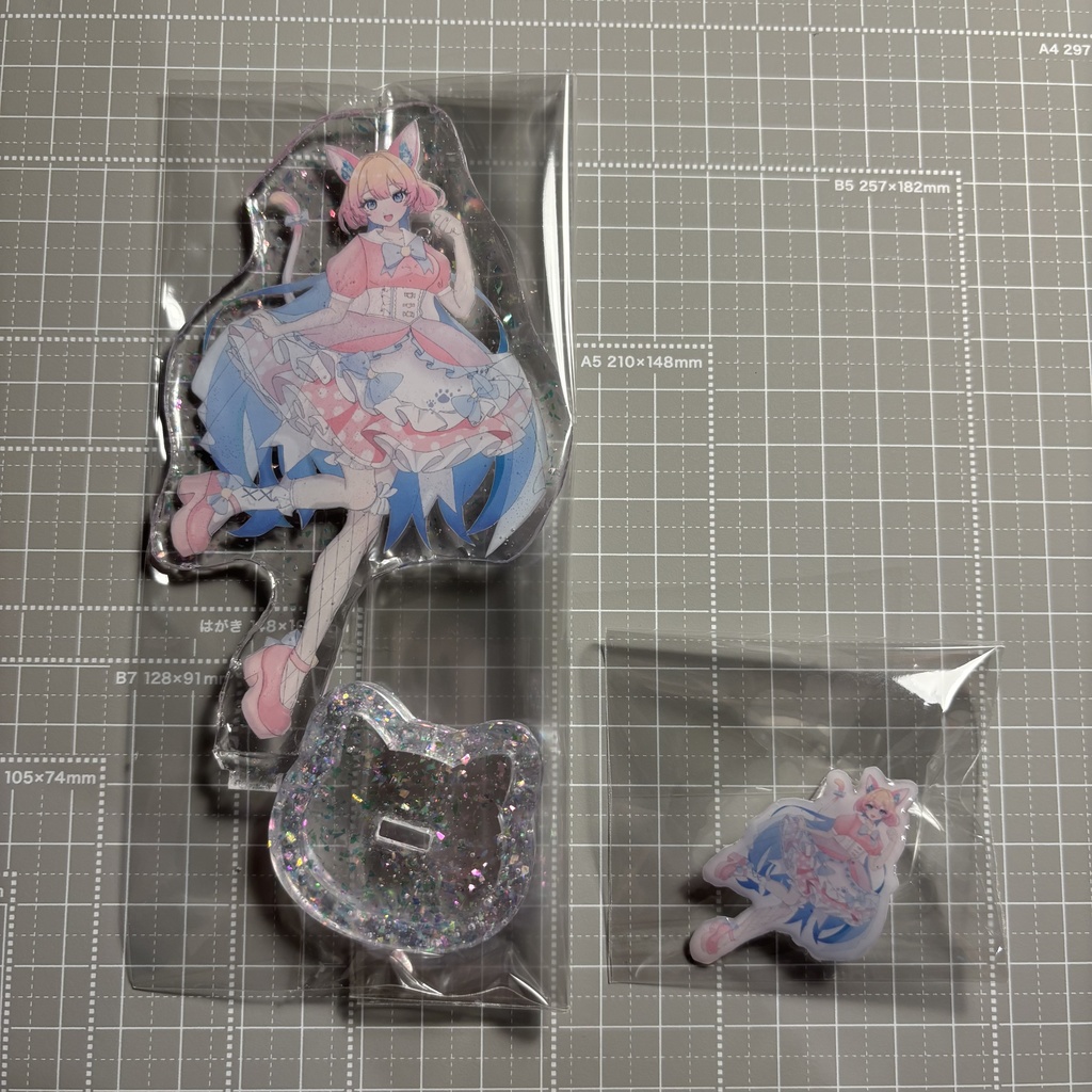 アクスタとクリップ 