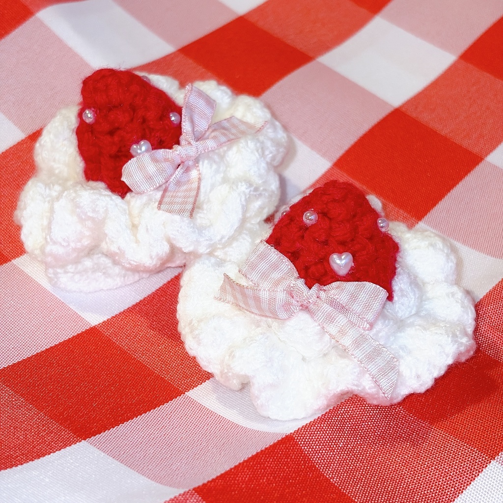 いちごのかざり