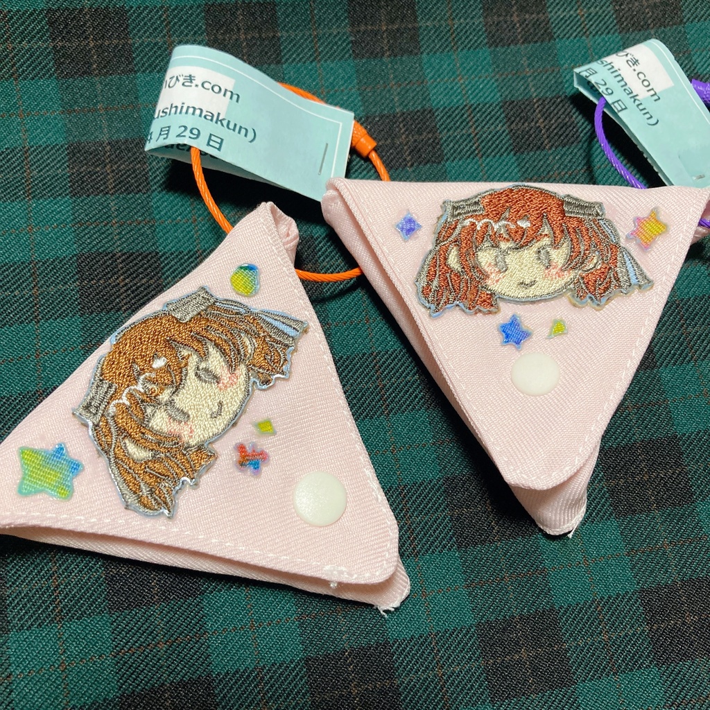 さんかくコインケース