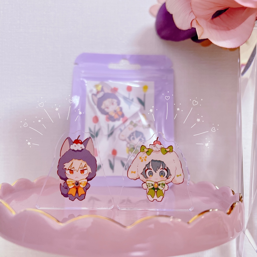 ミニ自立アクリルスタンド