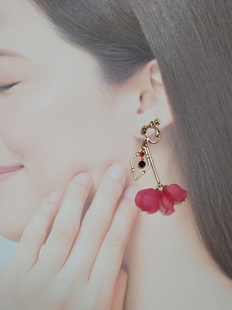 加州清光イメージ　イヤリング