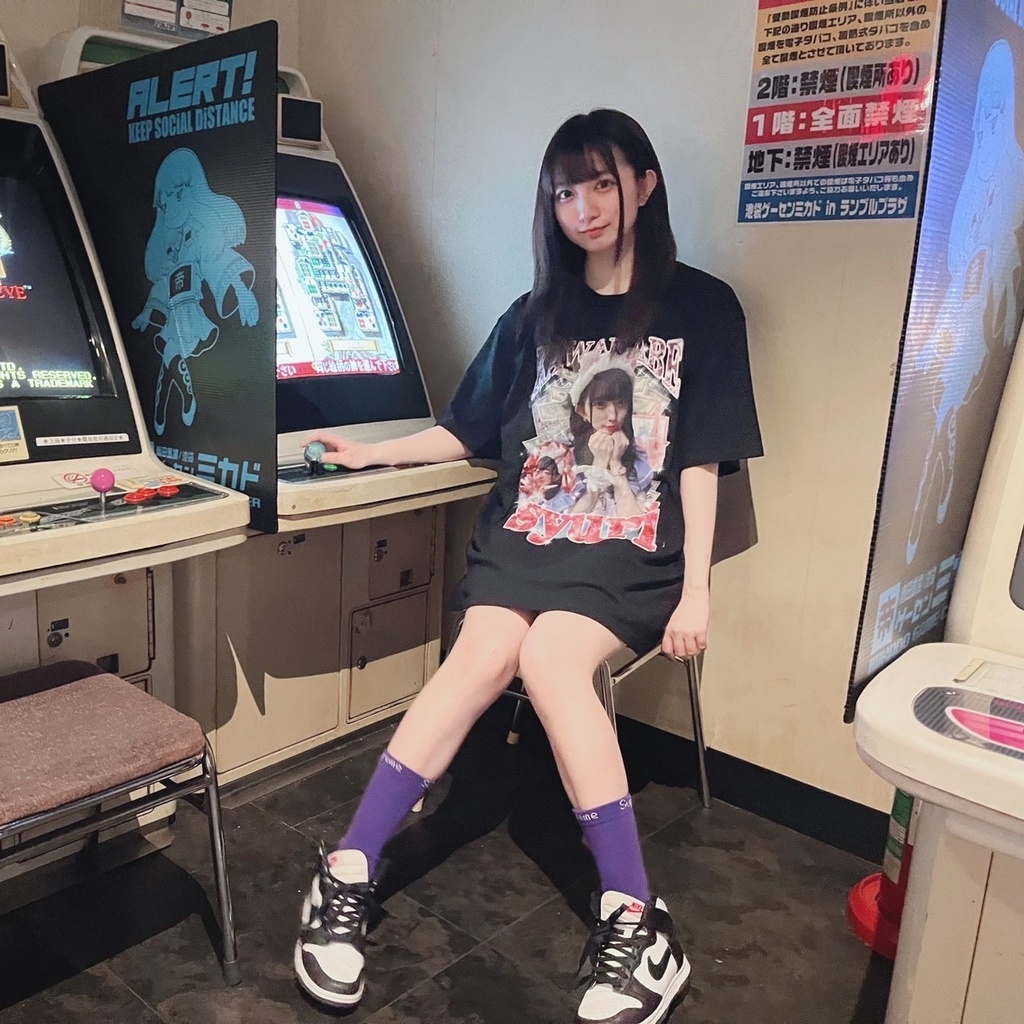 オリジナルTシャツ　ランダムチェキ付き　