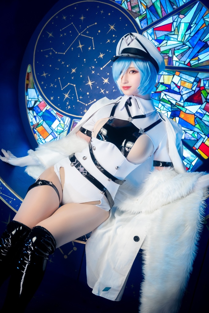 ※ラスト1冊【C104頒布】アズールレーン/クイビシェフ写真集