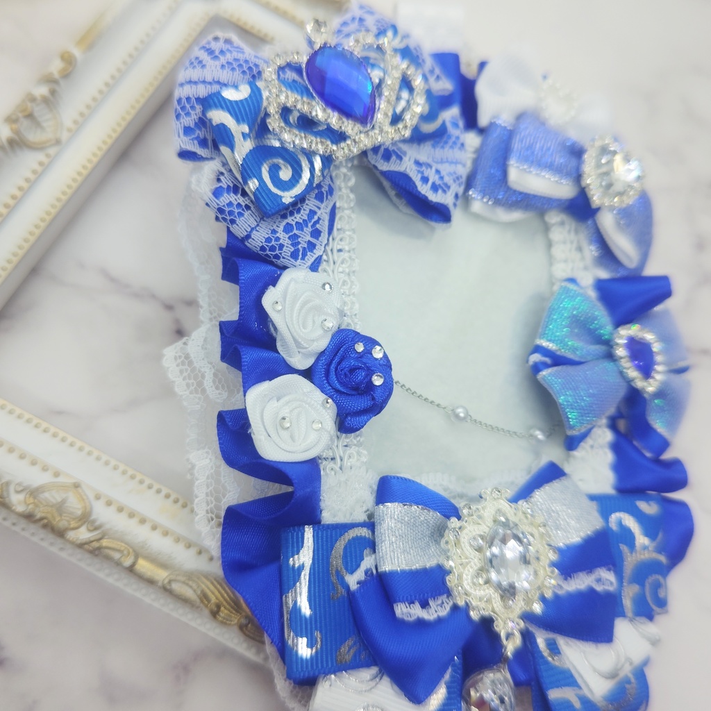 トレカケース 硬質デコケース 青 B8サイズ