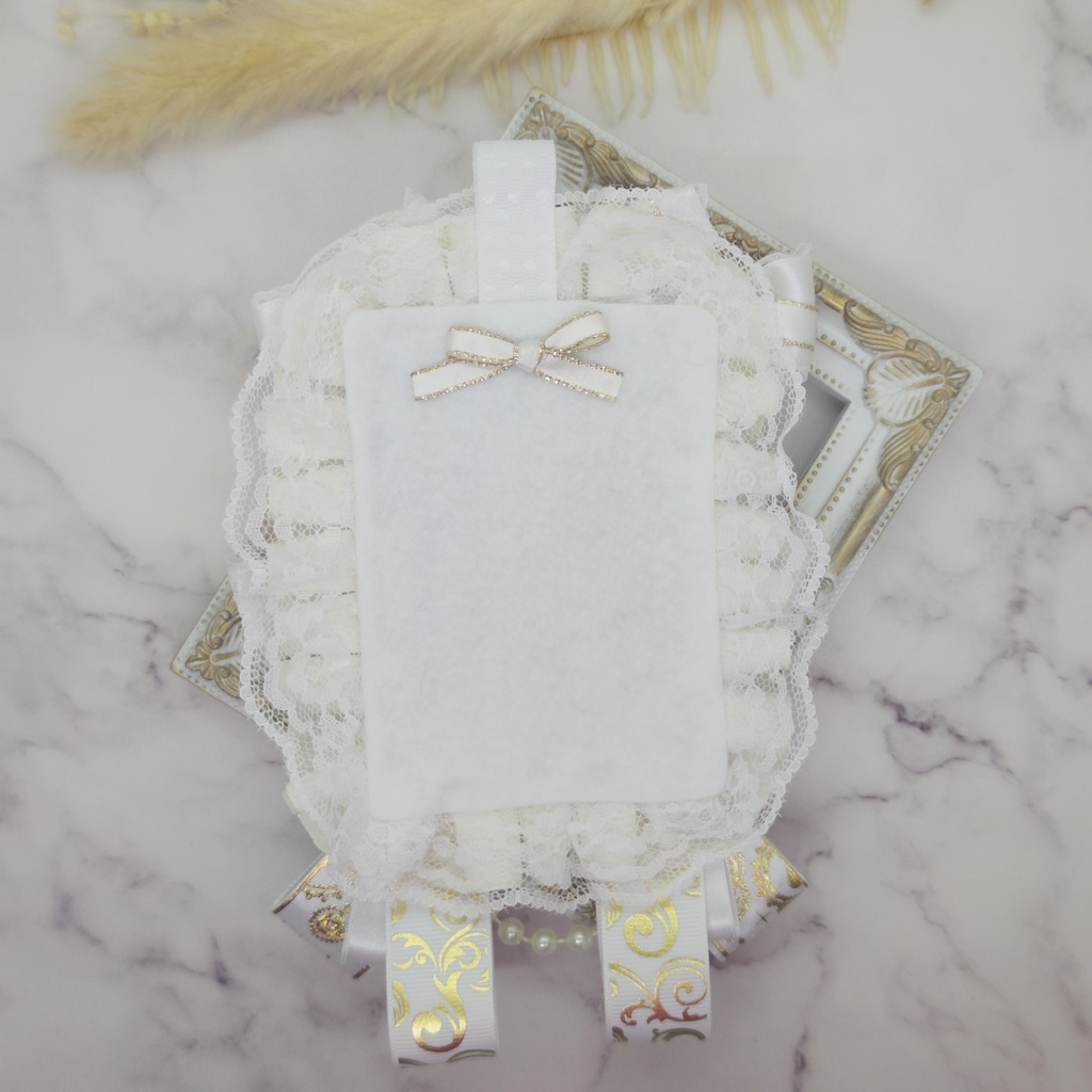 トレカケース 硬質デコケース 白 B8サイズ