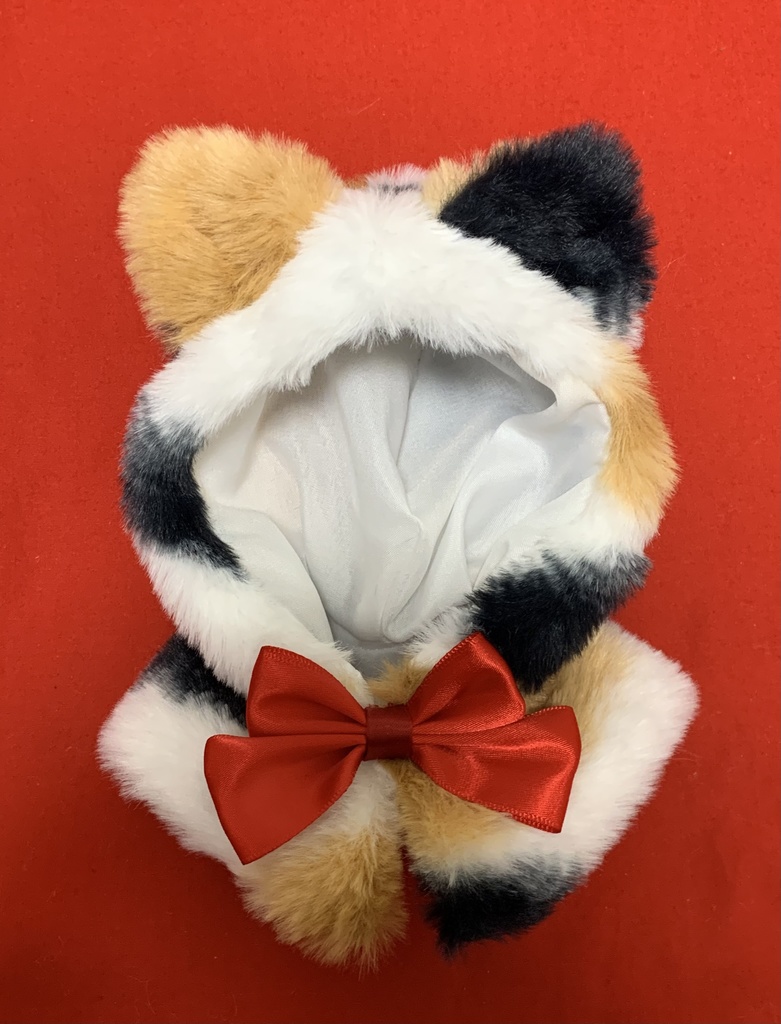 【ぬい服】三毛猫フード（赤リボン