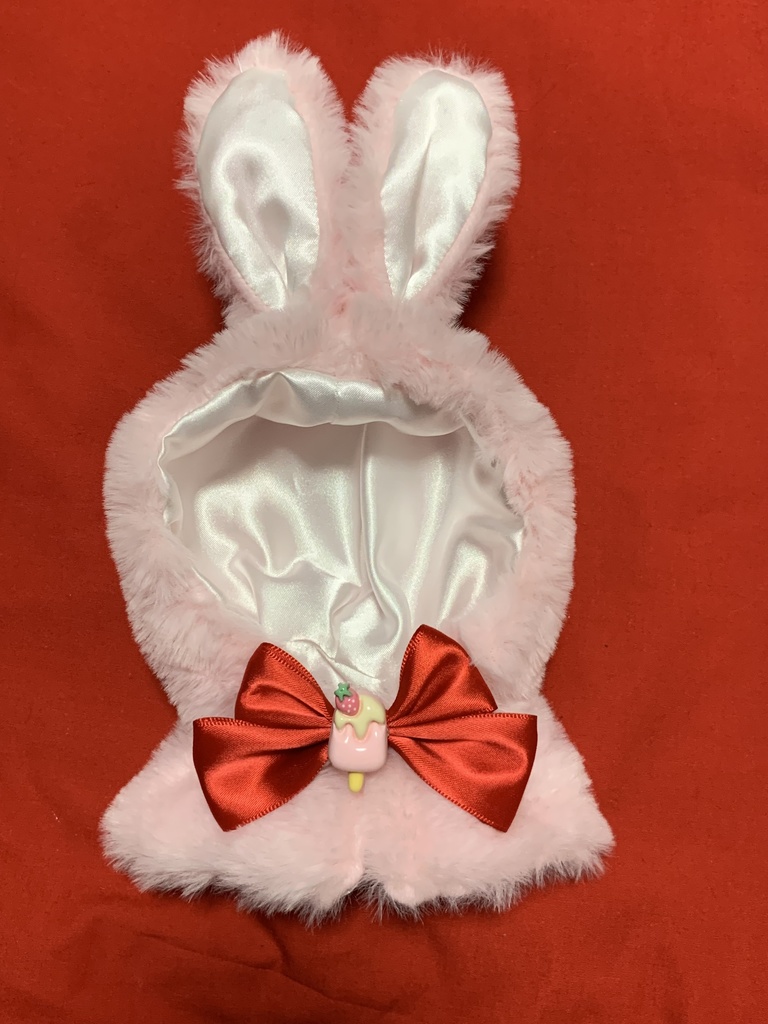 ぬい服🐇（いちごアイス