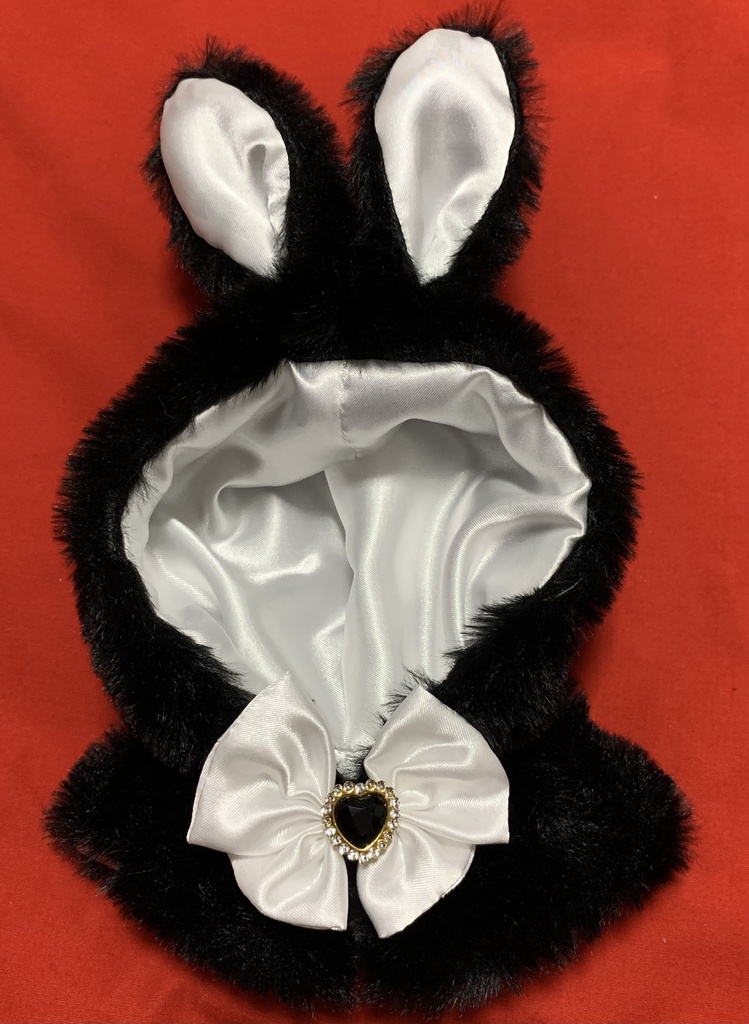 ぬい服🐇黒白うさぎ