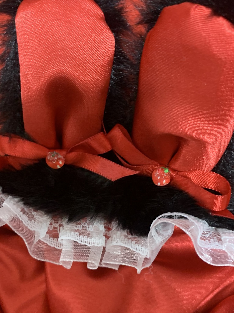 【ぬい服】いちごリボンの黒うさぎ🍓