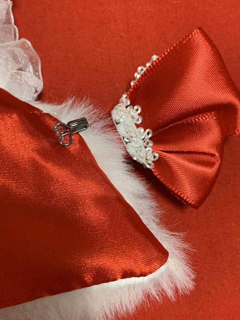 【ぬい服】いちごリボンの白うさぎ🍓