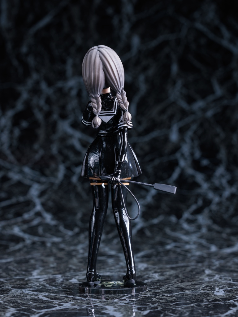 ピチテカーヌ女学院 優等生ちゃん S Ver. 1/8ガレージキット