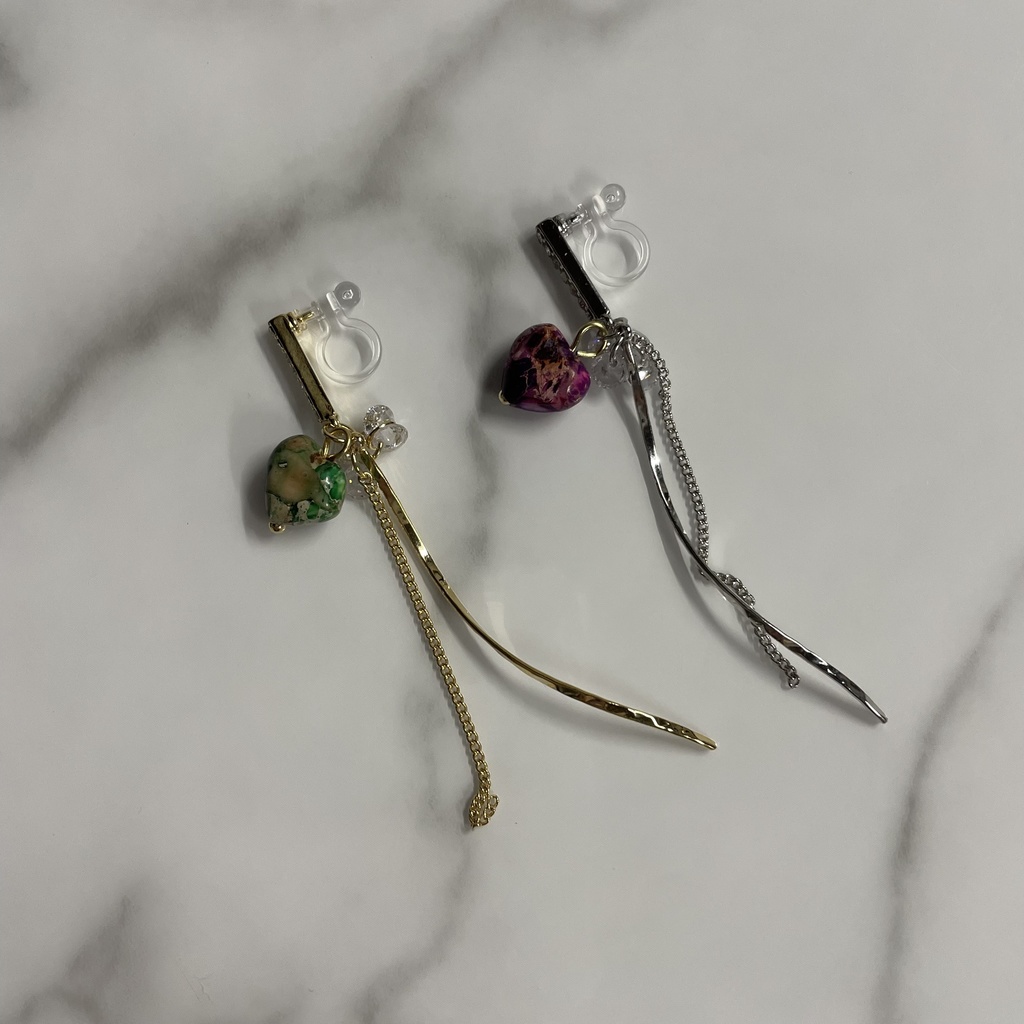 じんまお概念イヤリング(ピアスに変更可)ノベルティ付き