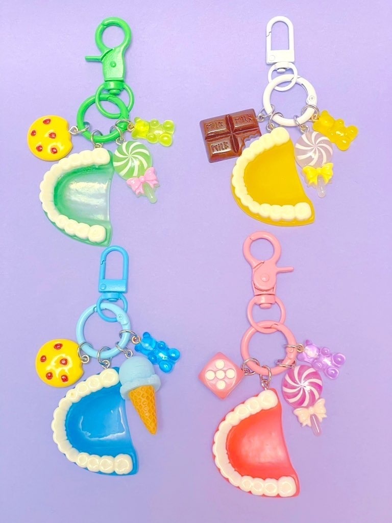 入れ歯(イエロー)じゃらじゃらチャーム