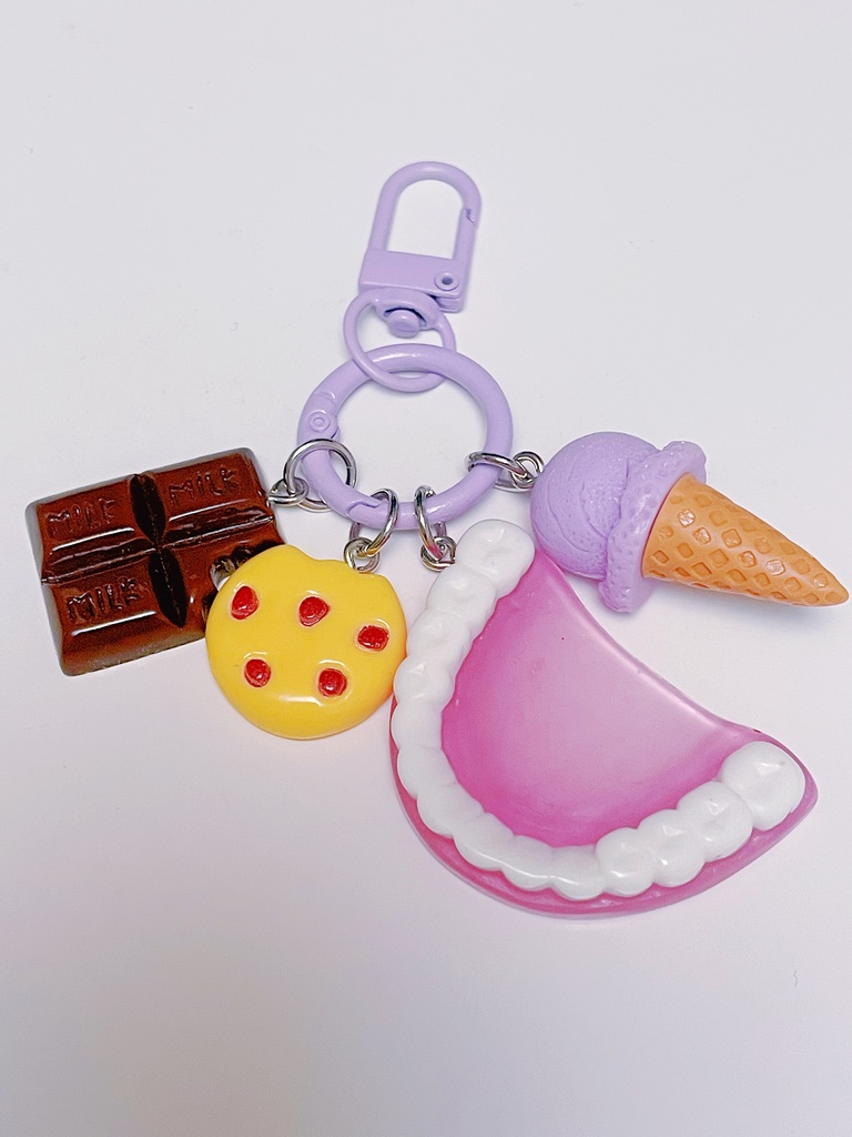 入れ歯(パープル)じゃらじゃらチャーム