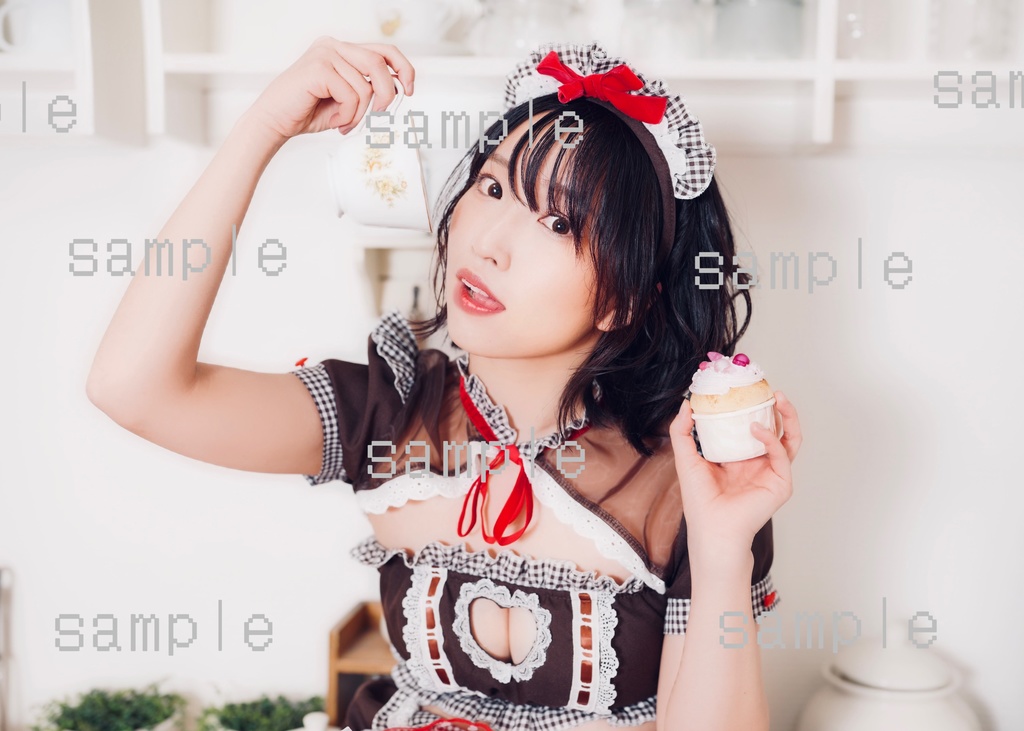 【C】桃ちゃんのデータブロマイド【チョコメイド】