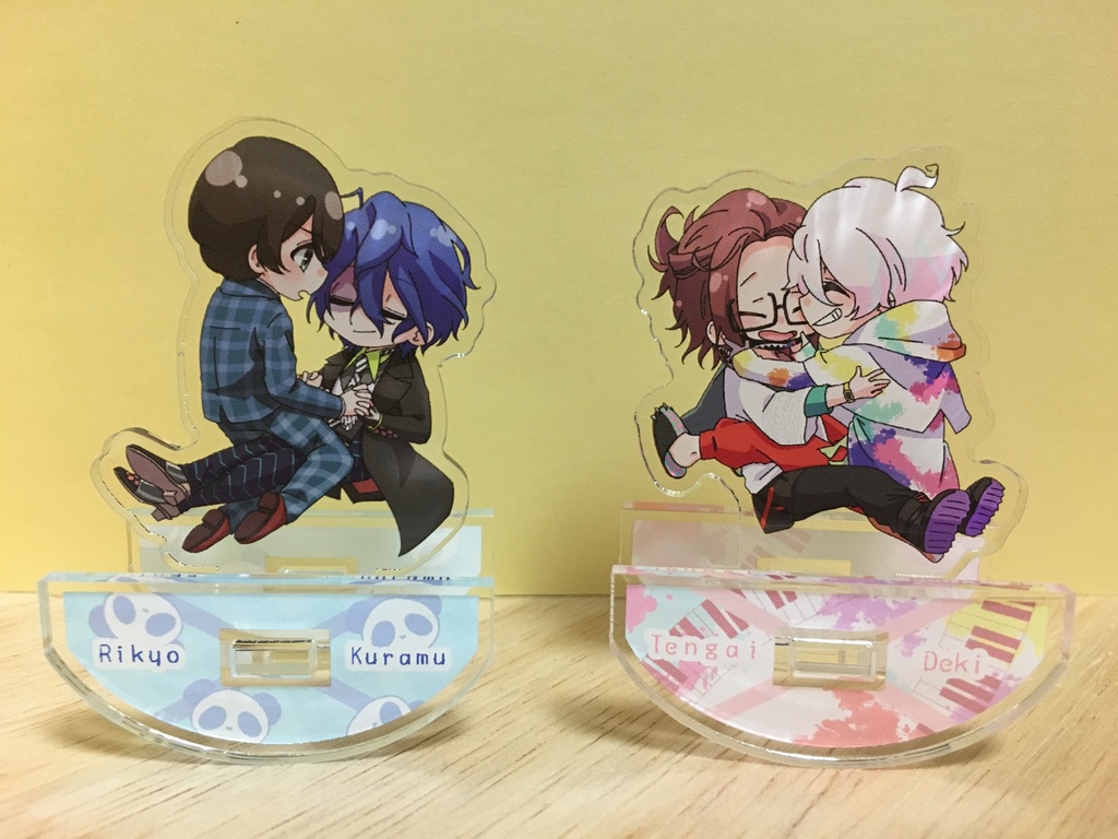 B.U.H ゆらゆらアクリルスタンド