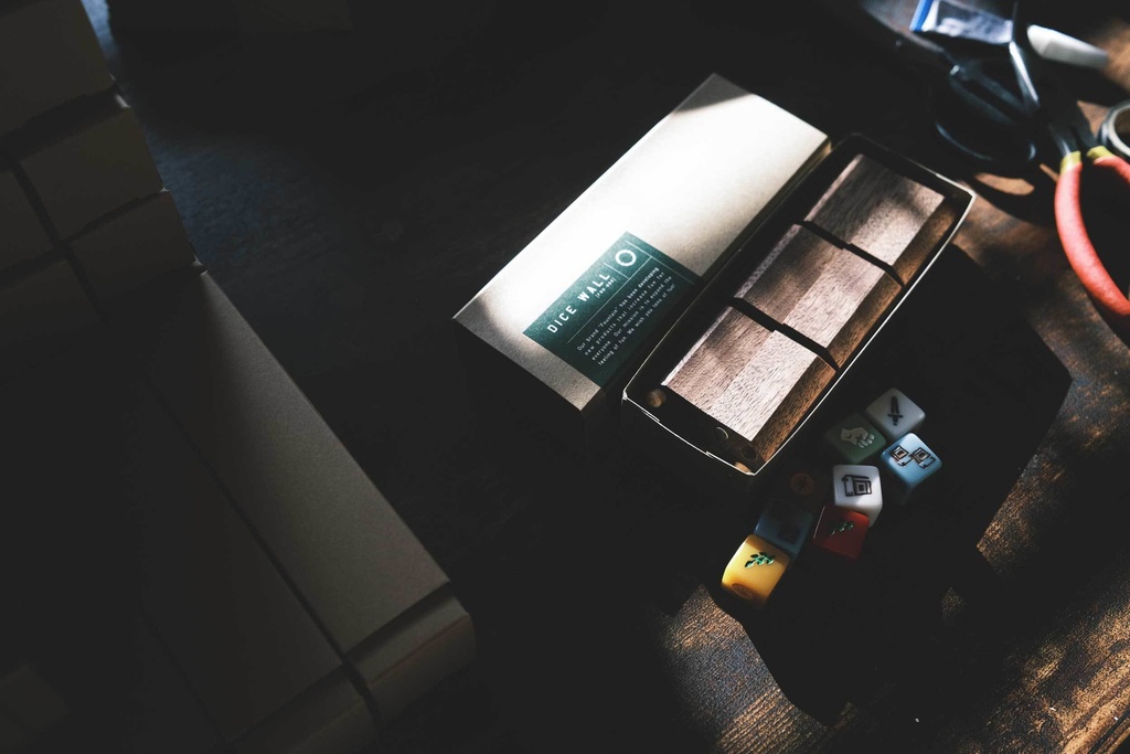 DICE WALL(ダイスウォール)Limited.Ver