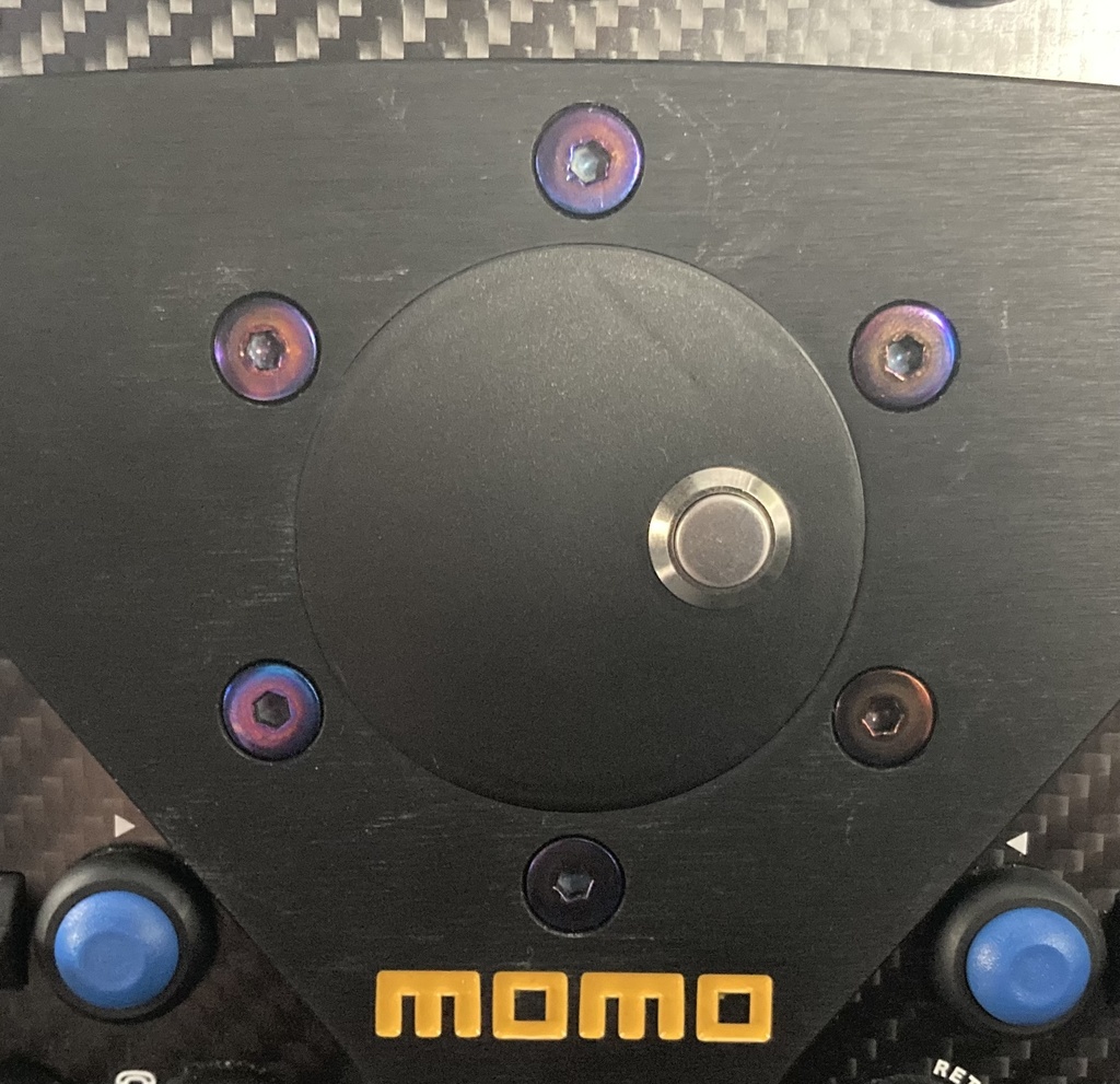 momoステアリング用 ツライチホーンボタン