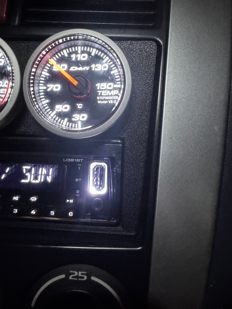 コルトラリーアート用 3連メーターパネル(52Φ×3)